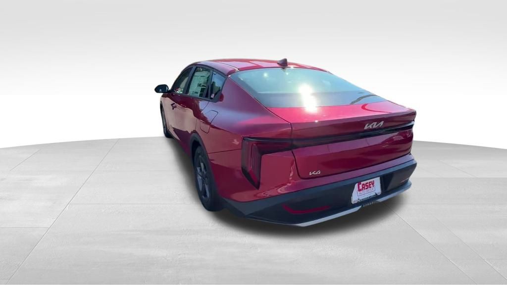 2025 Kia K4 LXS photo 3