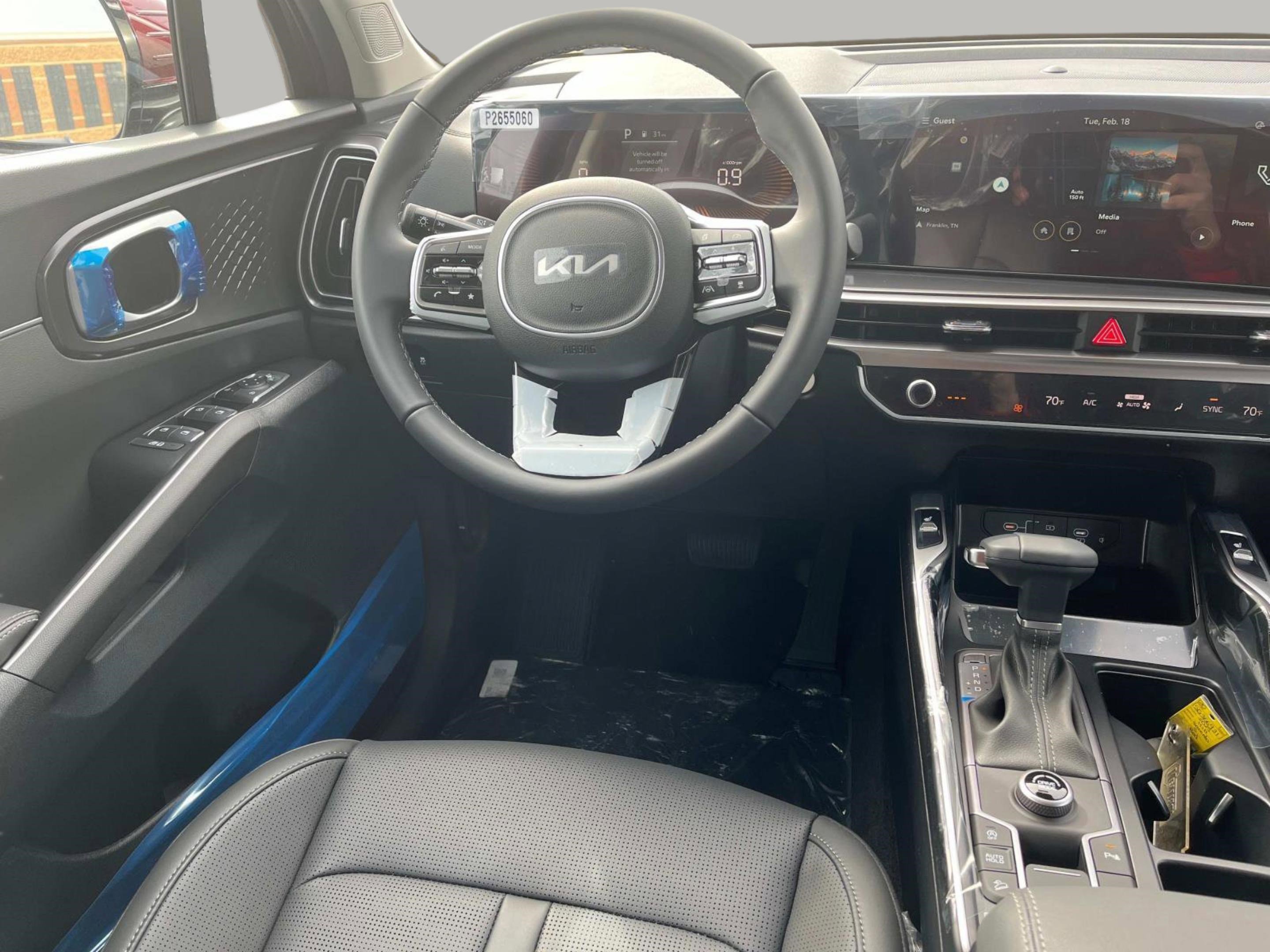 2025 Kia Sorento S photo 11