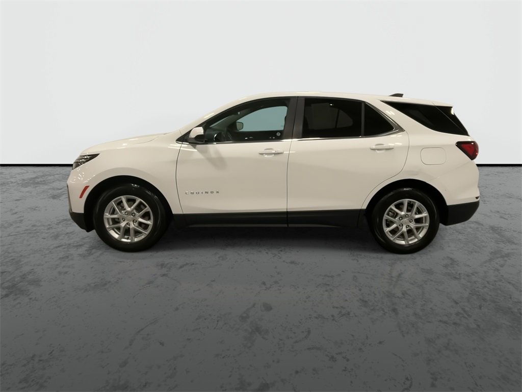 2024 Chevrolet Equinox LT photo 4