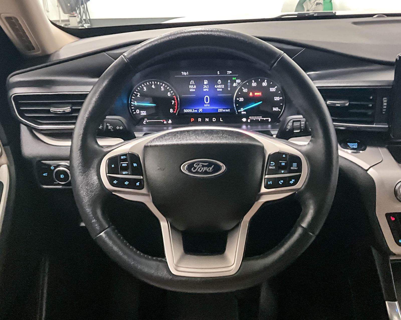 2023 Ford Explorer XLT Sport photo 11