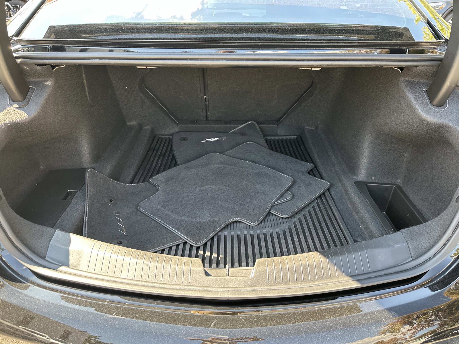 2023 Cadillac CT5 V photo 9