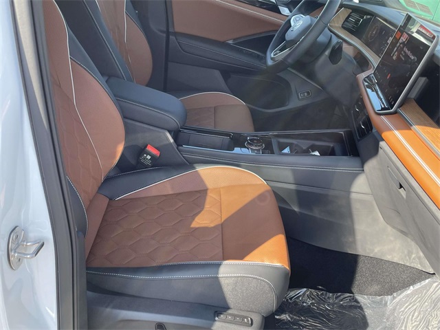 2025 Volkswagen Tiguan SEL R-Line Black photo 14