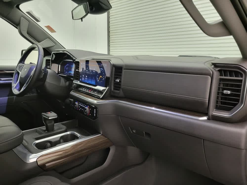 2023 Chevrolet Silverado 1500 LT Trail Boss photo 35