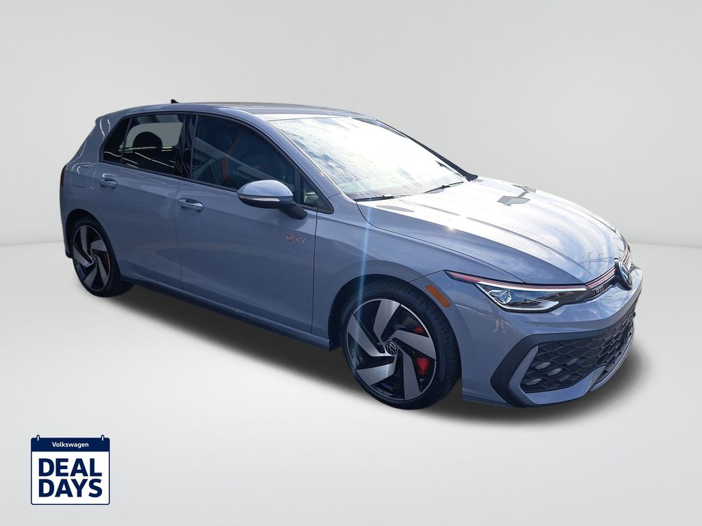 2025 Volkswagen Golf GTI S photo 2
