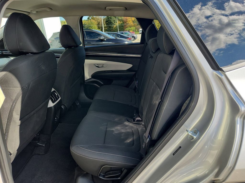 2022 Hyundai Tucson SEL photo 9