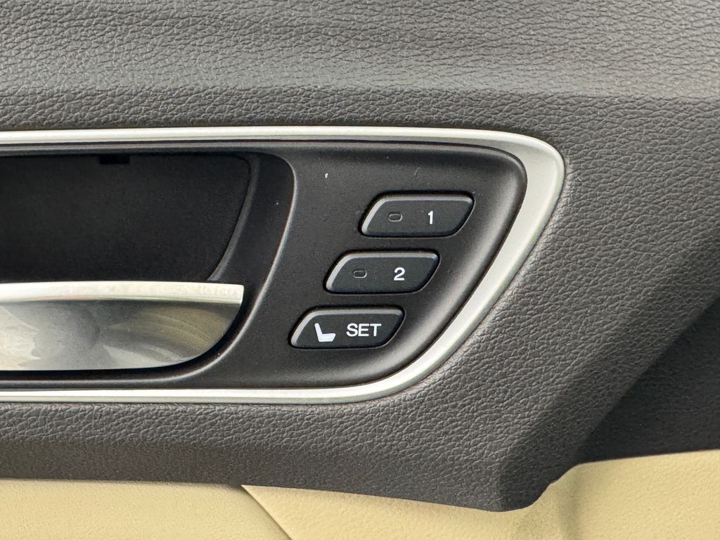 2020 Acura TLX 3.5L Technology photo 28