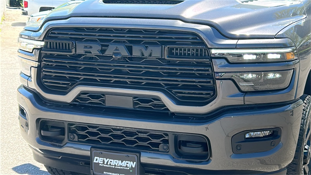 2025 Ram 2500 Laramie photo 11