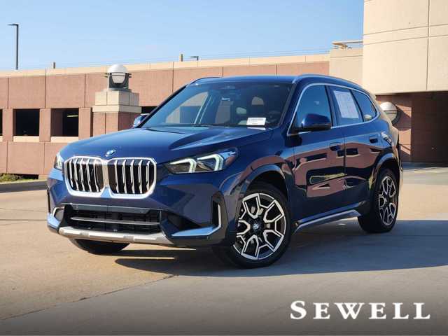 2025 BMW X1 28i