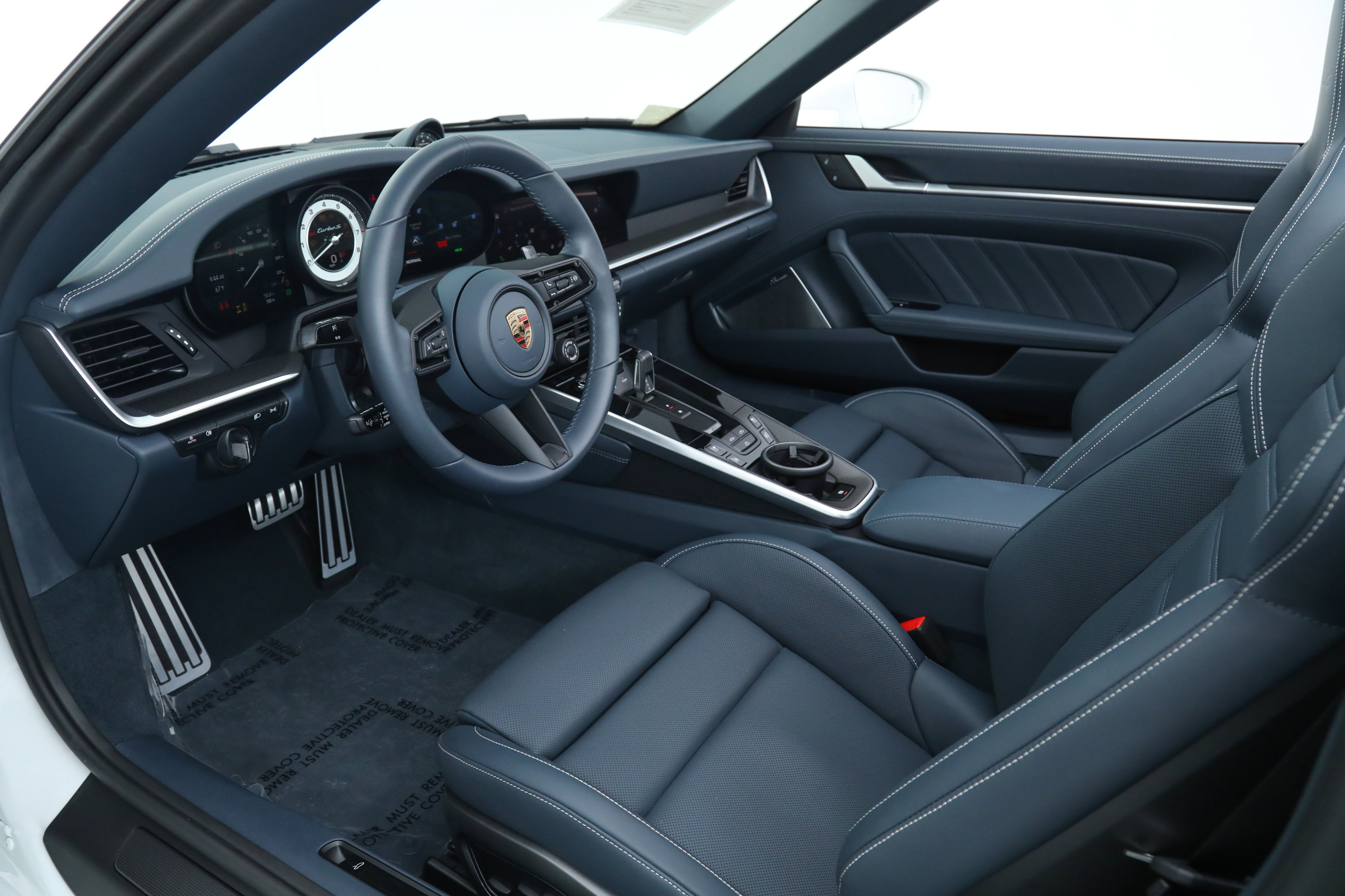 2025 Porsche 911 Turbo S Cabriolet photo 24