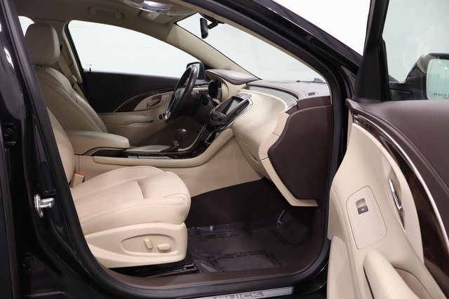 2015 Buick LaCrosse Leather photo 12