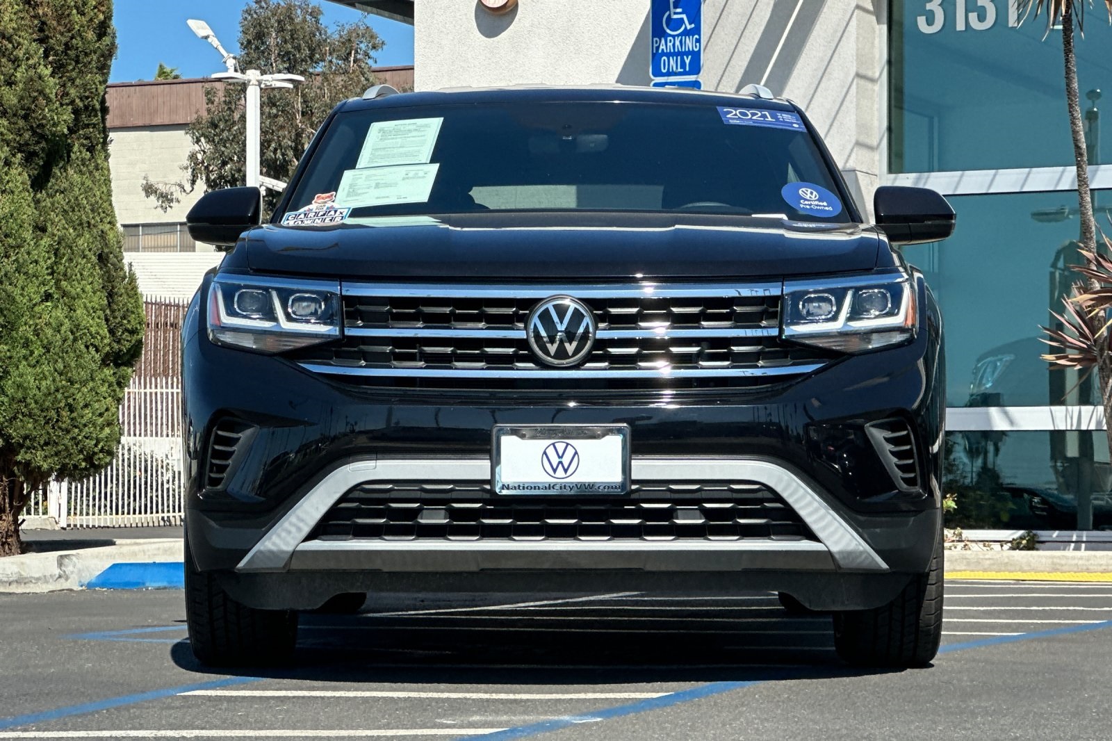 2021 Volkswagen Atlas Cross Sport photo 8
