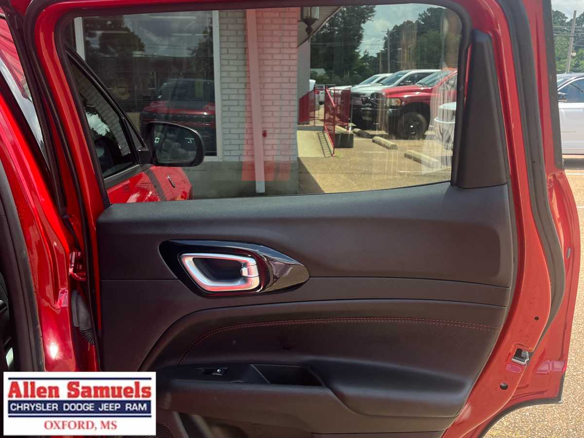 2023 Jeep Compass Trailhawk photo 21
