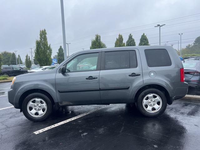 2011 Honda Pilot LX photo 6