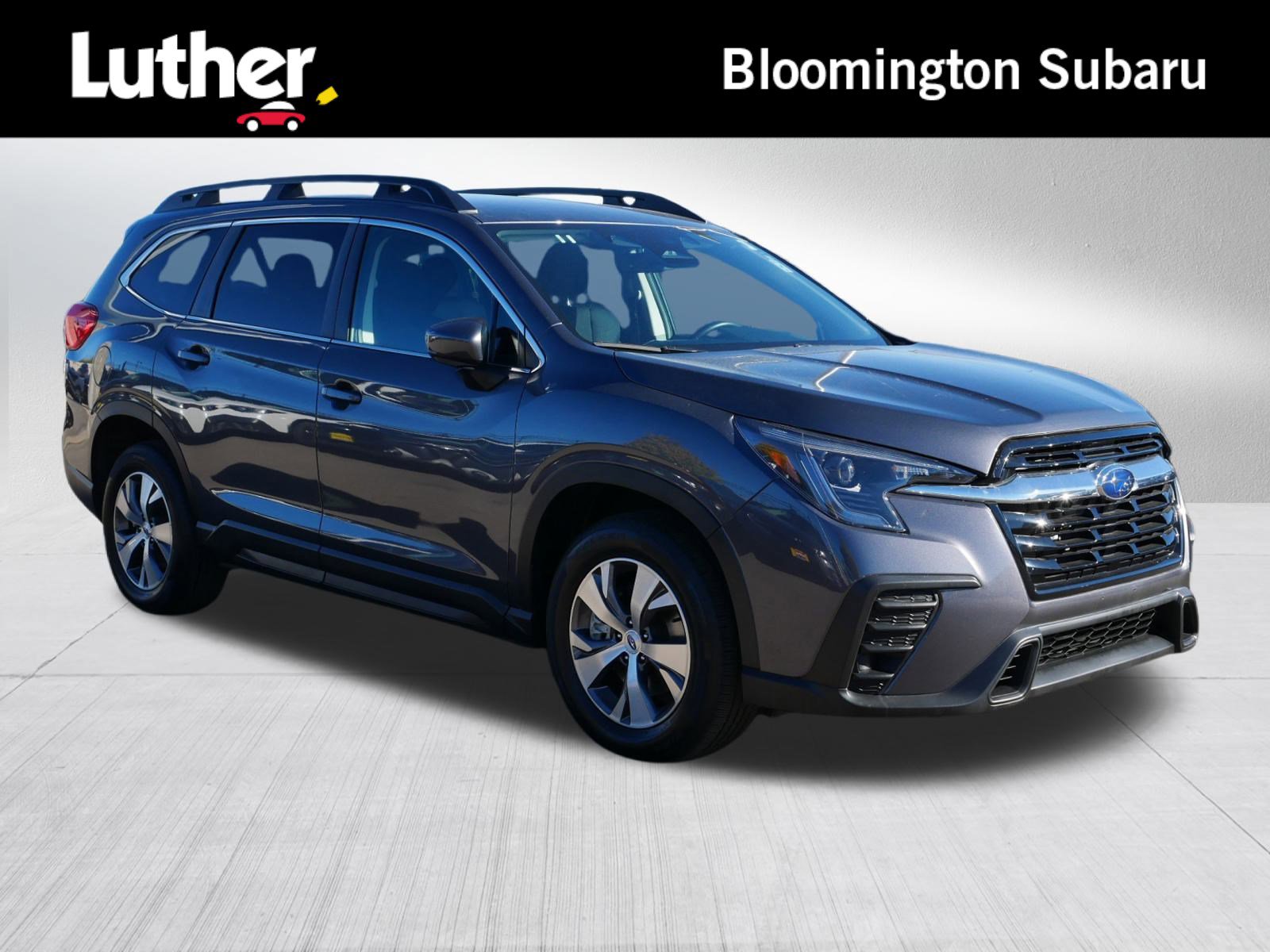 2024 Subaru Ascent Premium's photo
