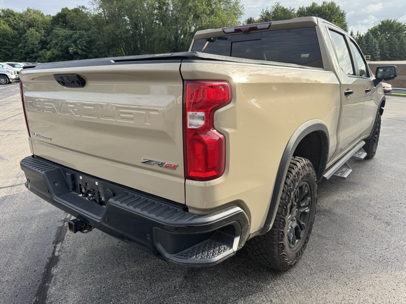 2022 Chevrolet Silverado 1500 ZR2 photo 2