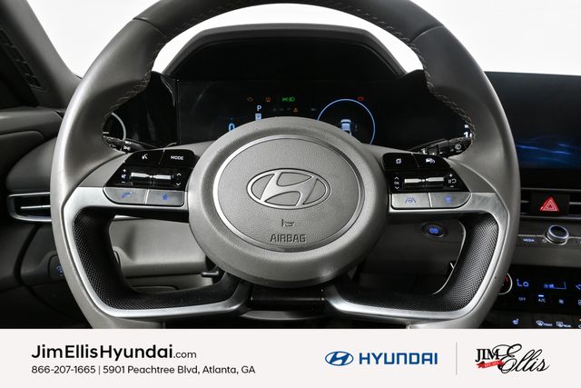2024 Hyundai Elantra SEL Convenience photo 7