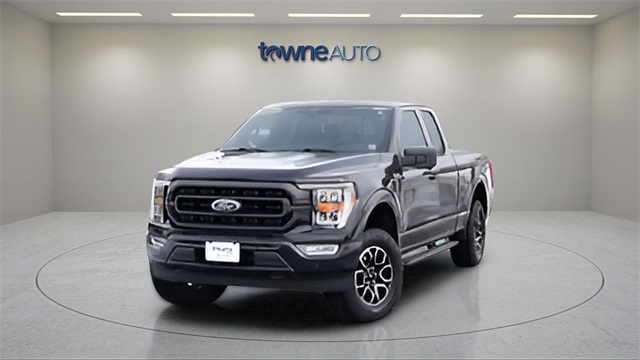2021 Ford F-150 XLT's photo