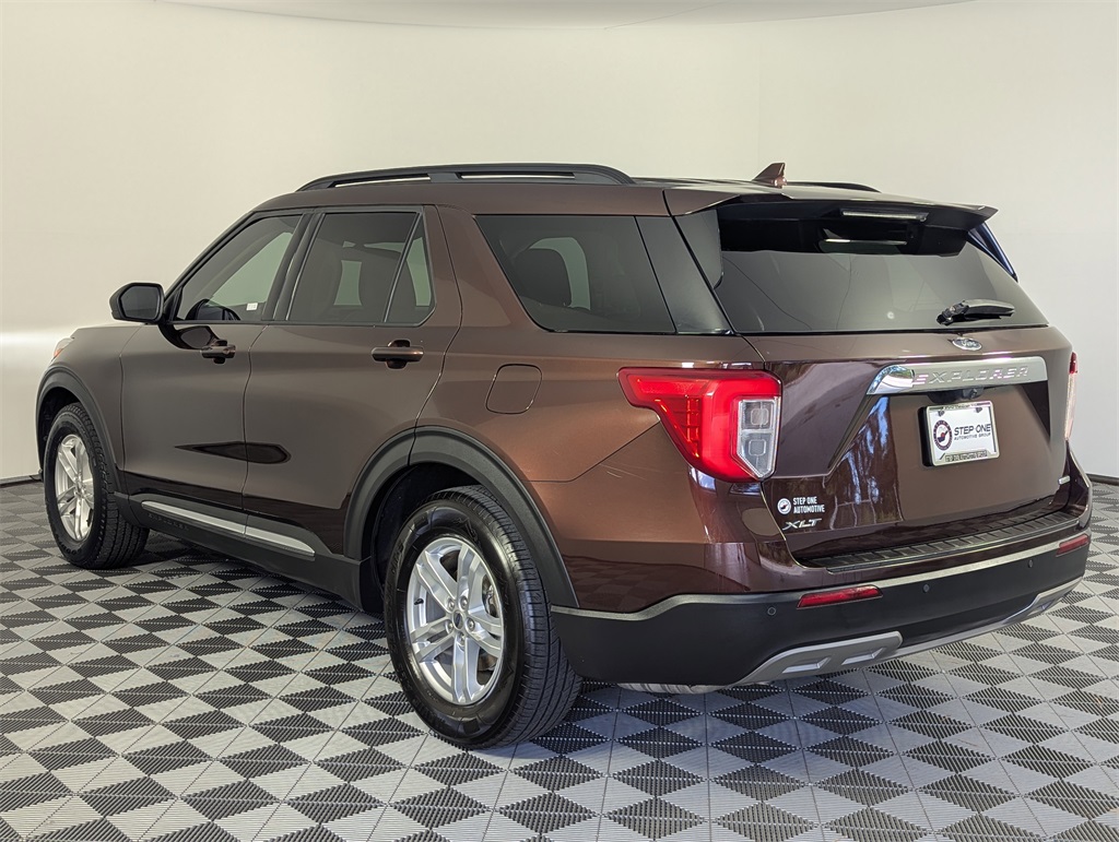 2020 Ford Explorer XLT photo 4