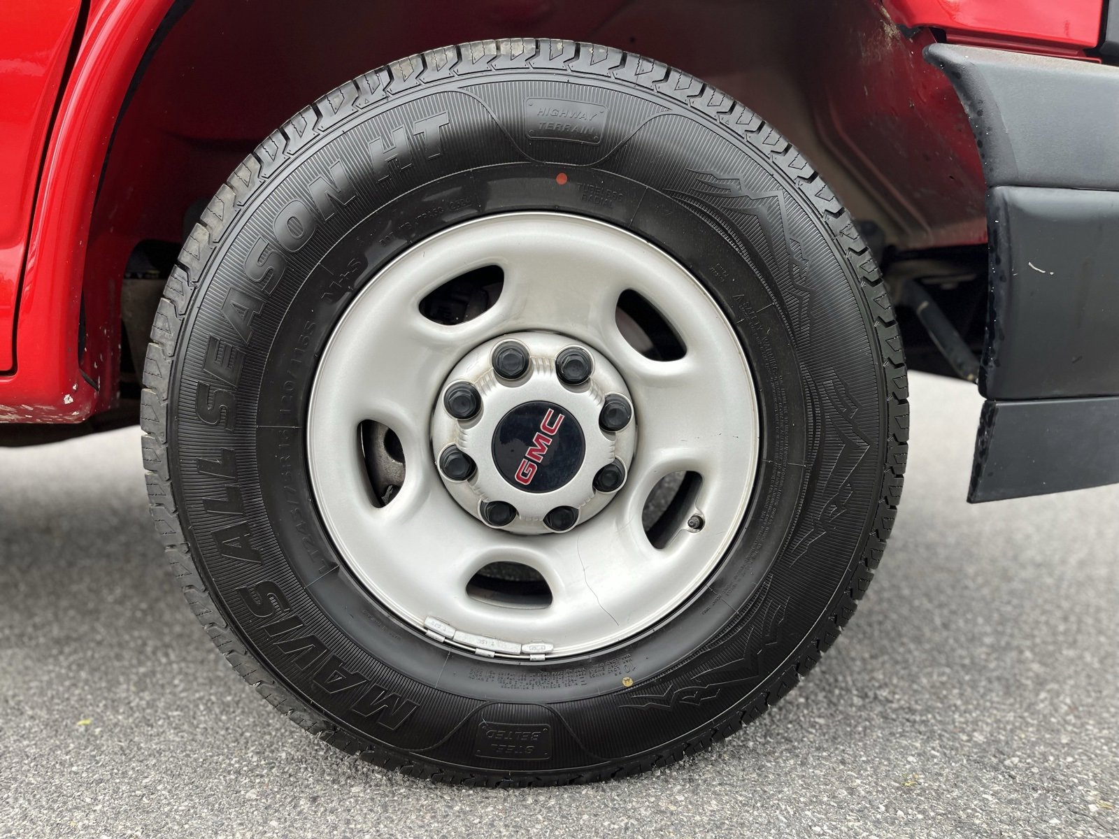 2023 Gmc Savana Cargo 3500 photo 32