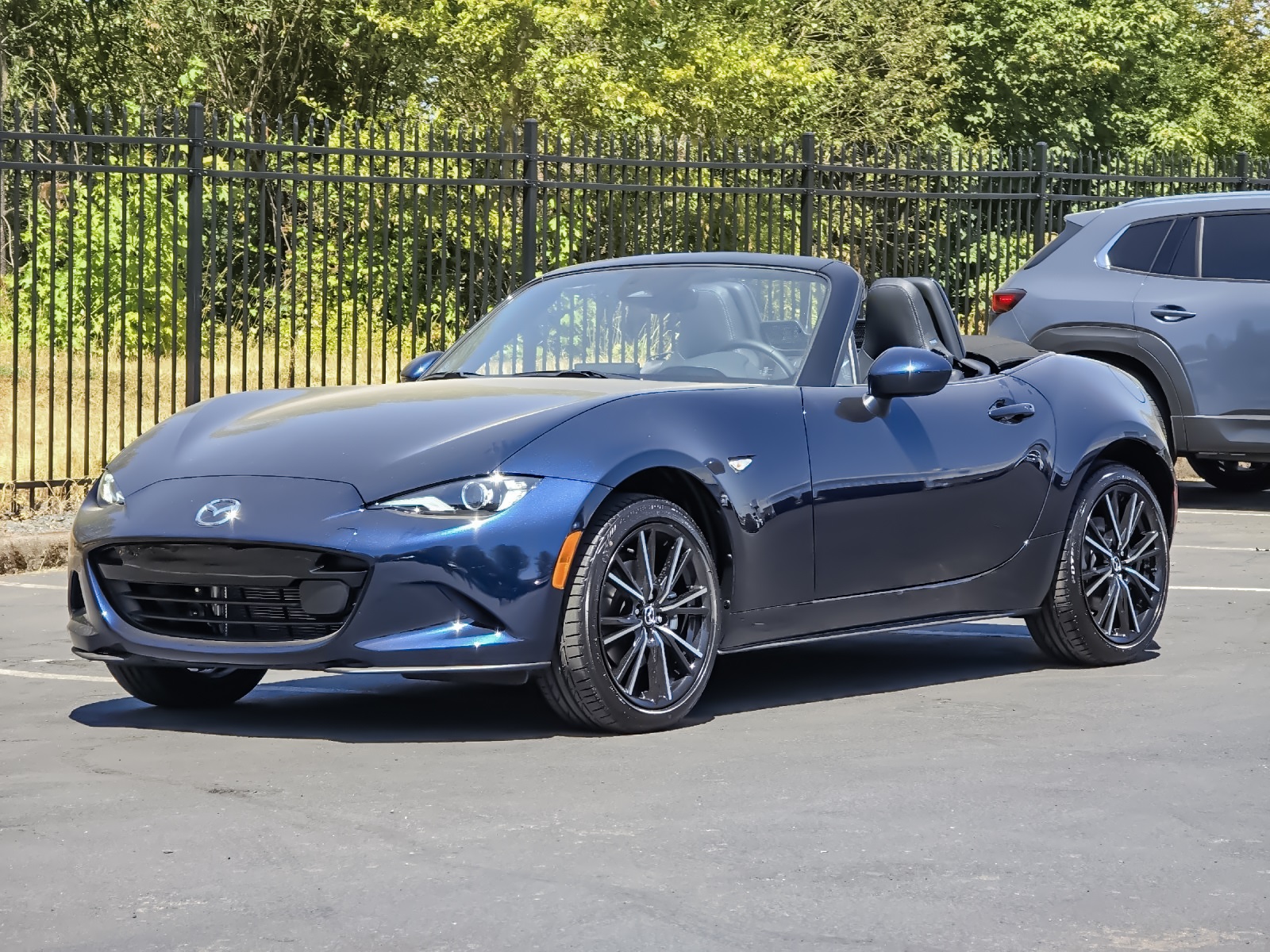 2025 Mazda MX-5 Miata Miata Grand Touring photo 8