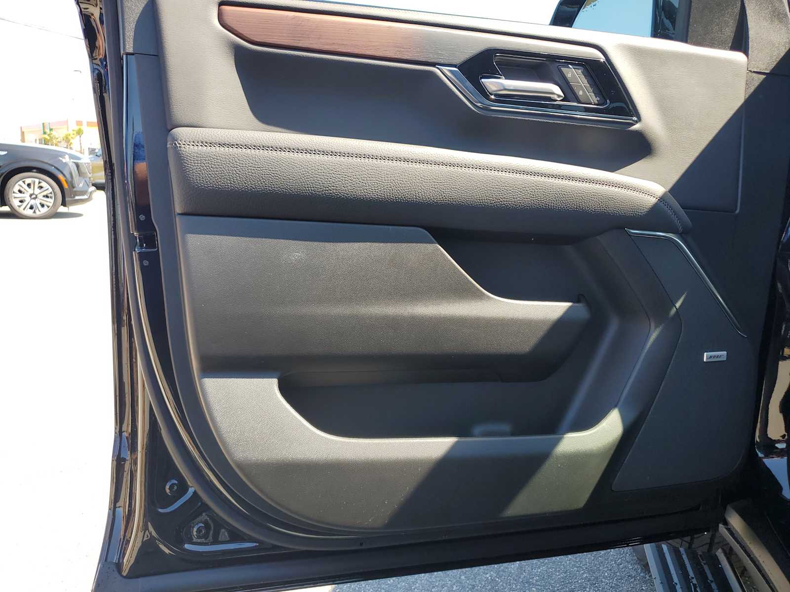 2025 Gmc Yukon Denali photo 39