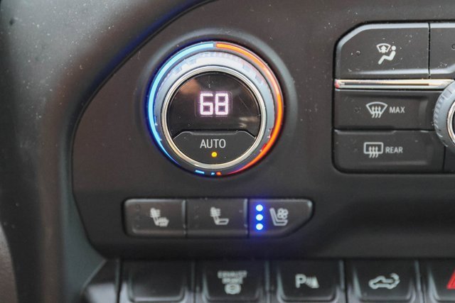 2022 Chevrolet Silverado 3500HD High Country photo 28