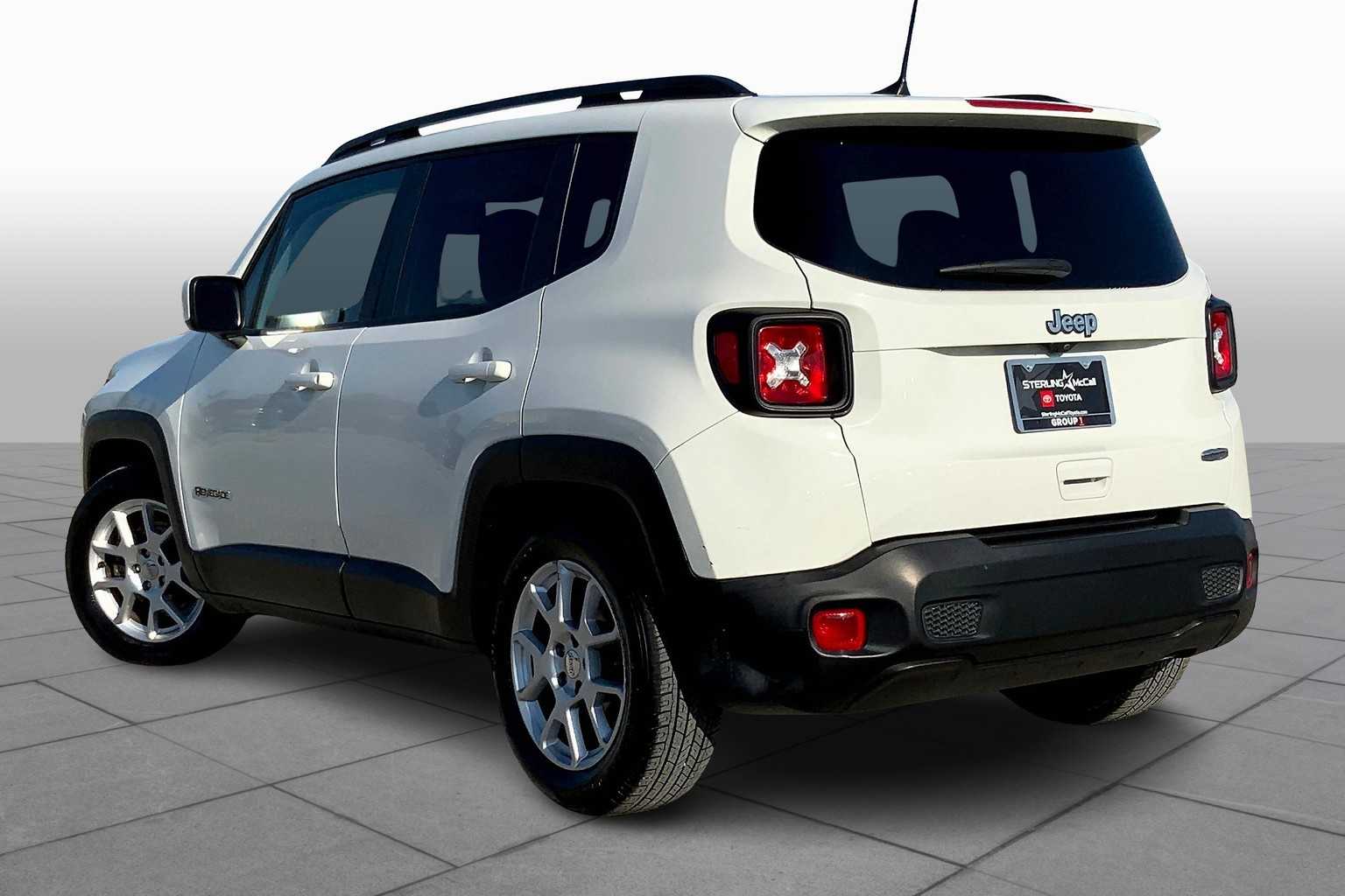 2021 Jeep Renegade Latitude photo 10