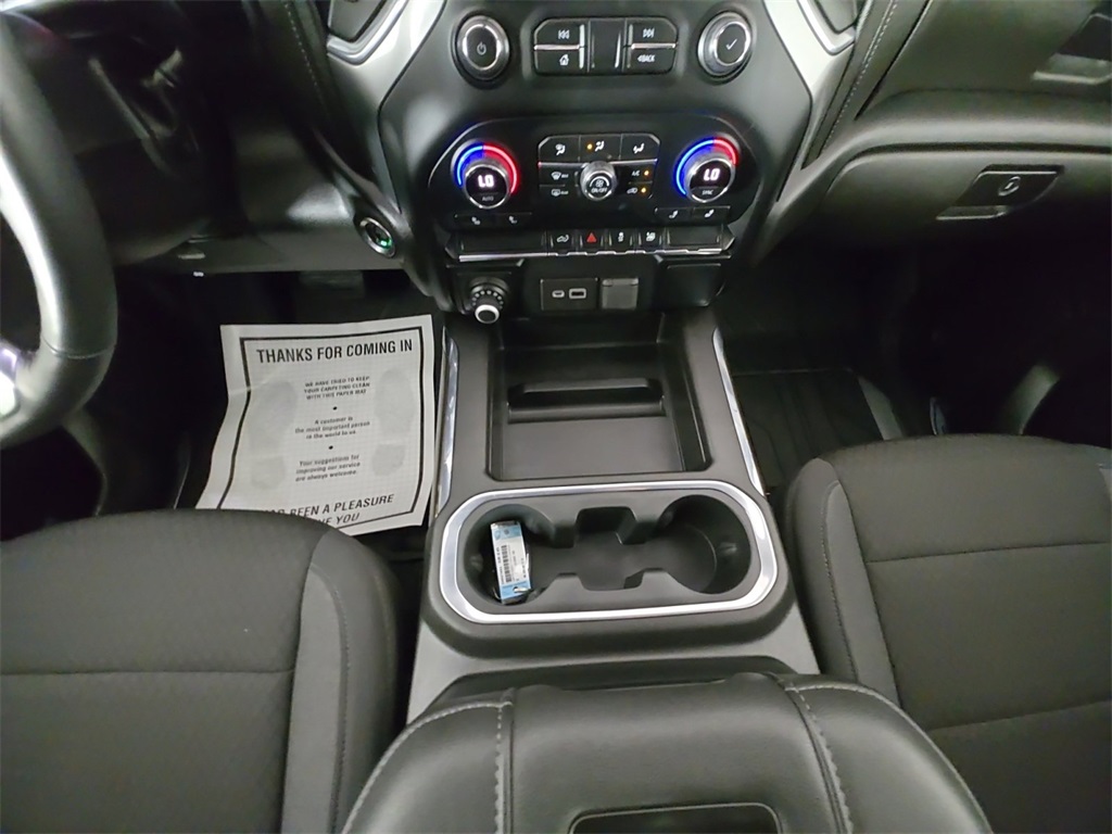 2022 Chevrolet Silverado 1500 RST photo 10