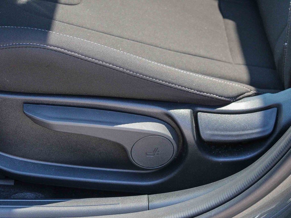 2024 Hyundai Elantra SEL photo 20