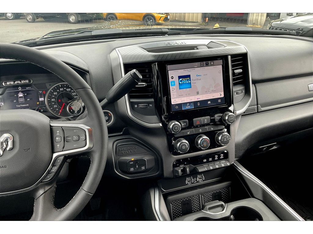 2025 Ram 2500 Big Horn photo 7