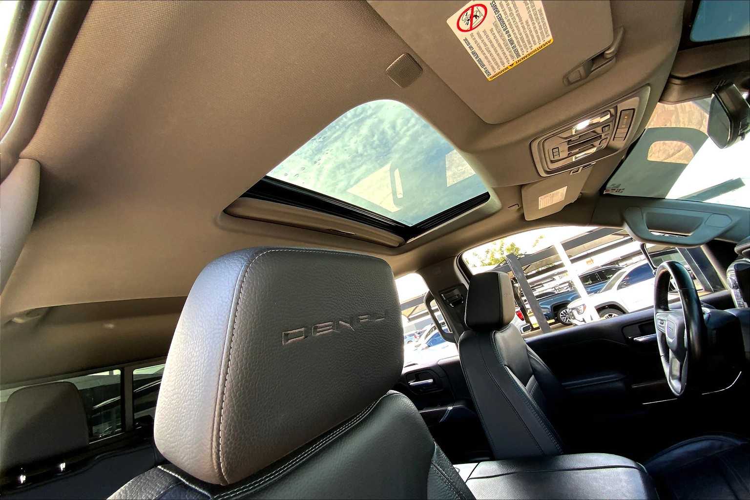 2023 Gmc Sierra HD Denali photo 13