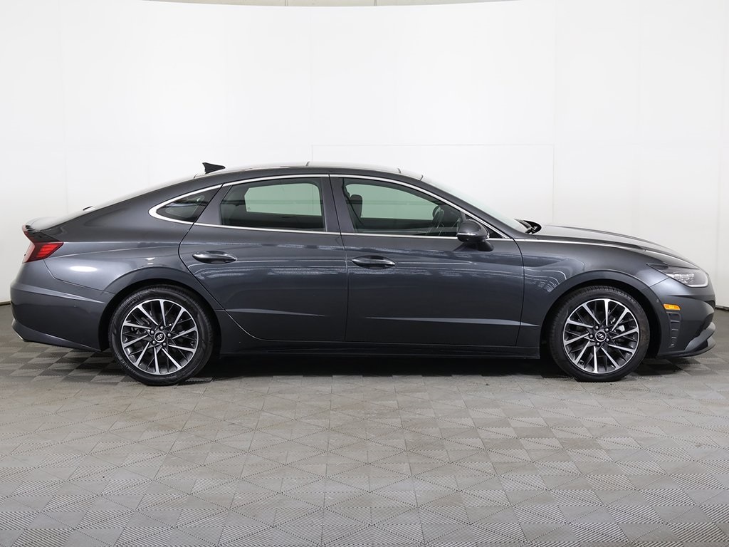 2022 Hyundai Sonata Limited photo 19