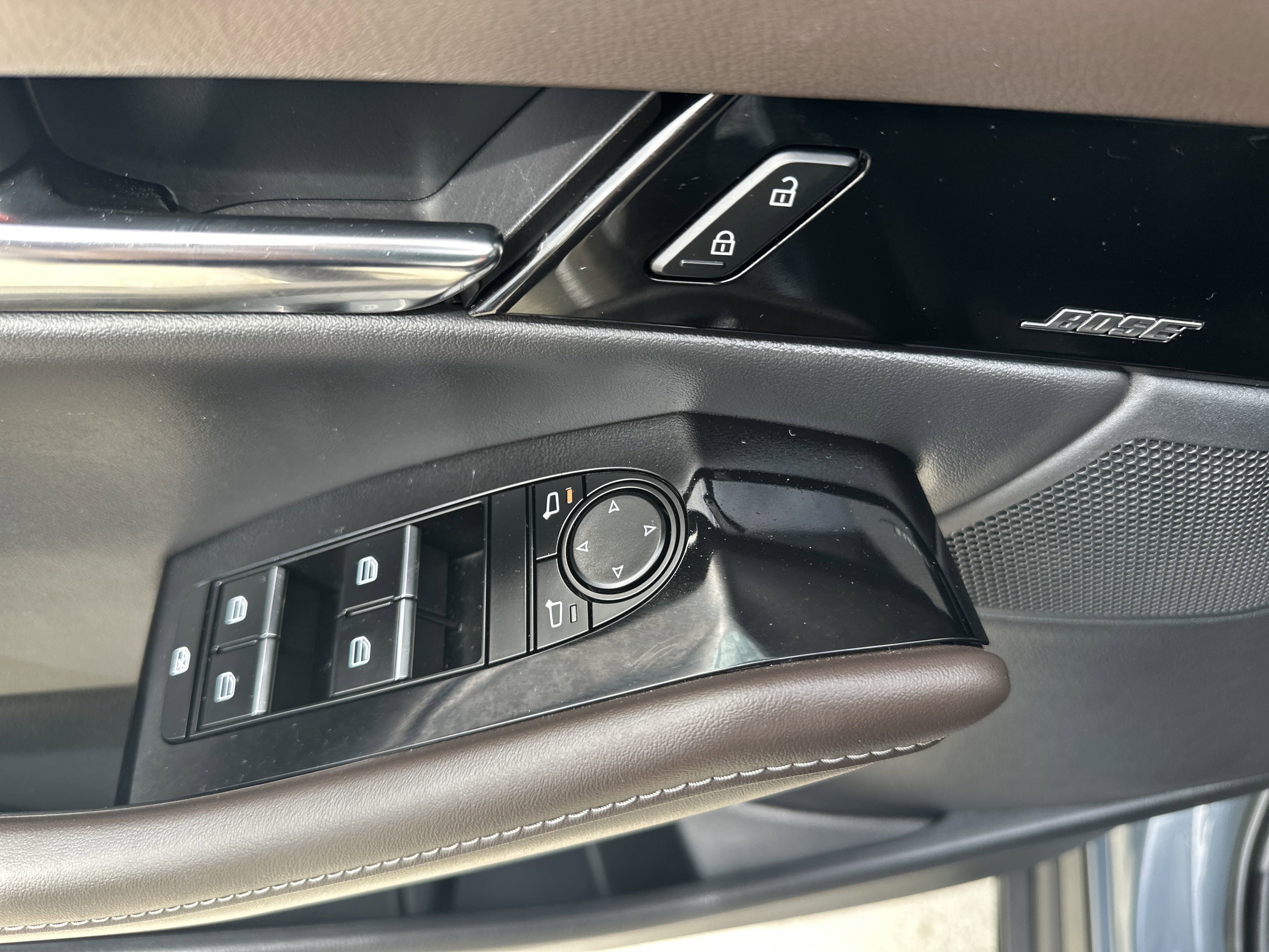 2024 Mazda CX-30 2.5 Turbo Premium photo 2