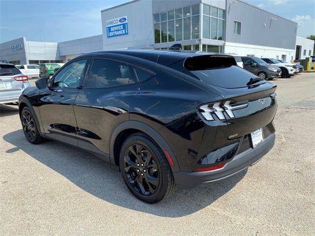 2024 Ford Mustang Mach-E Select photo 5