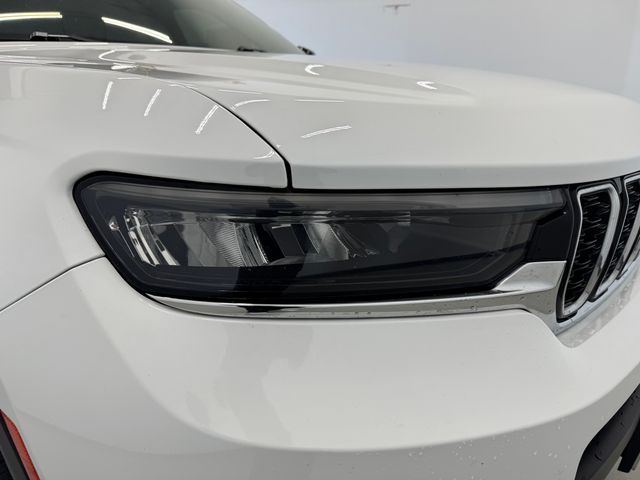 2021 Jeep Grand Cherokee Limited photo 28