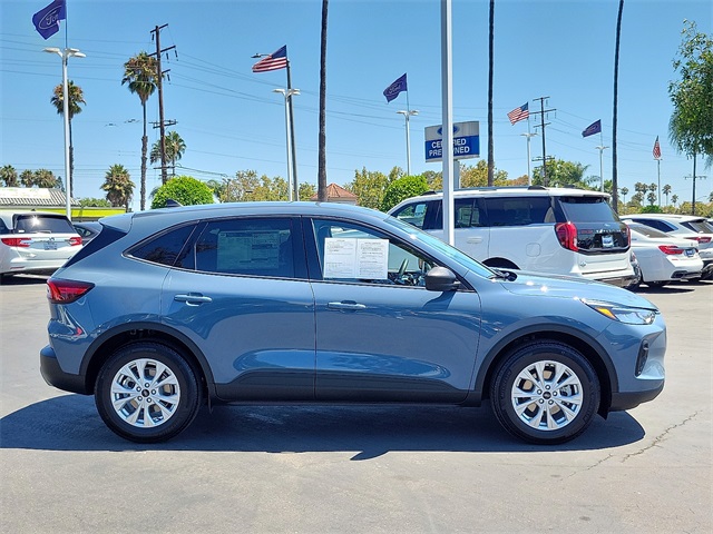 2025 Ford Escape Active photo 26