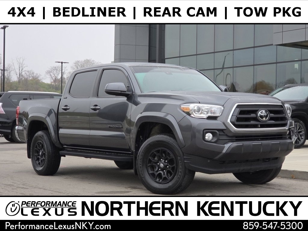 2022 Toyota Tacoma SR5's photo