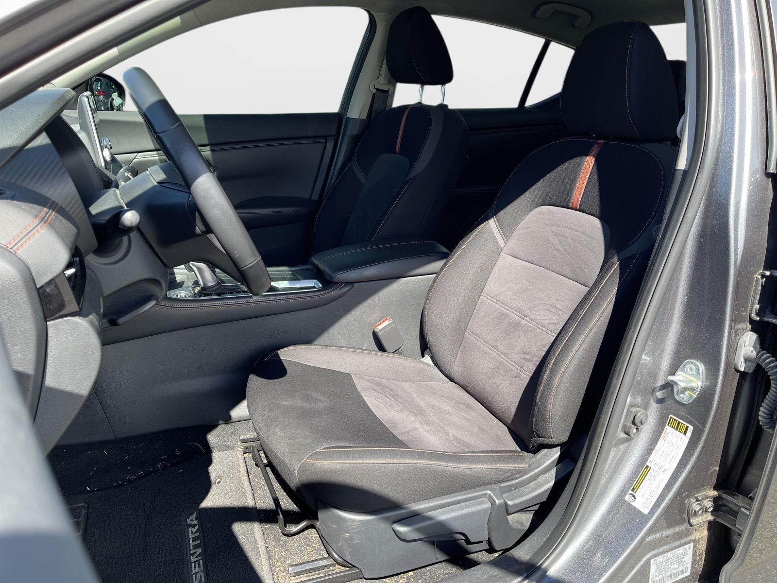 2021 Nissan Sentra SR photo 12