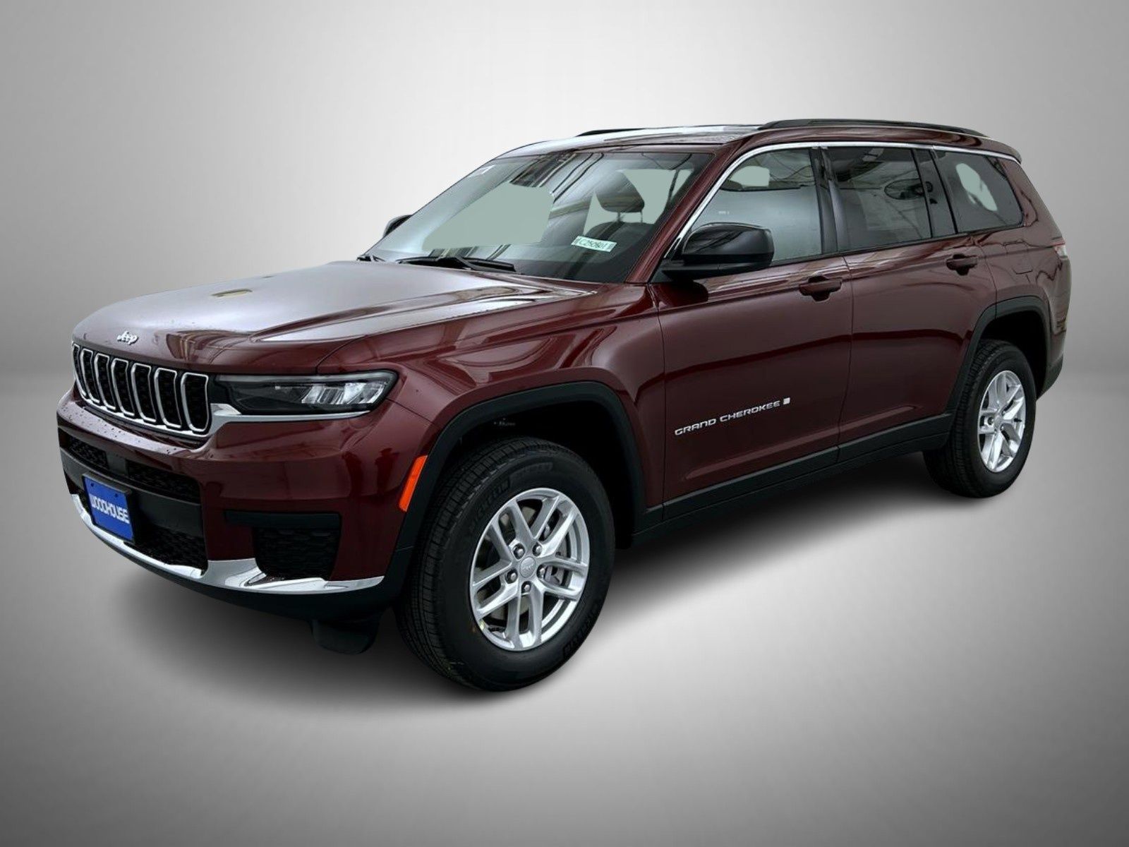 2025 Jeep Grand Cherokee L Laredo's photo