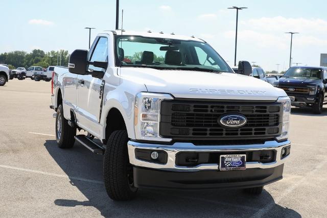 2025 Ford F-250 Super Duty XL - Photo 47