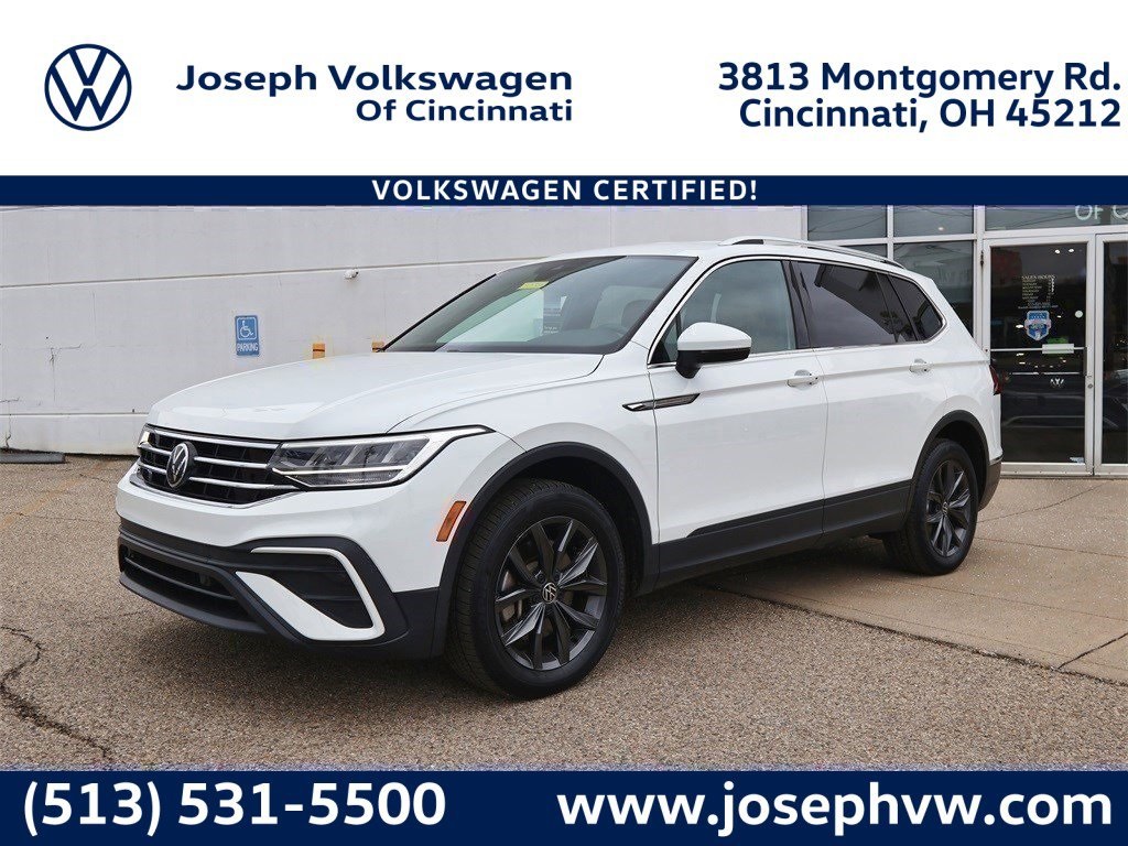 2022 Volkswagen Tiguan SE's photo