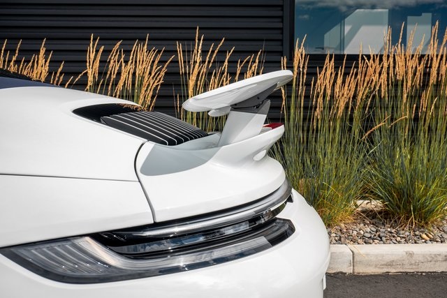 2025 Porsche 911 Turbo S Cabriolet photo 10