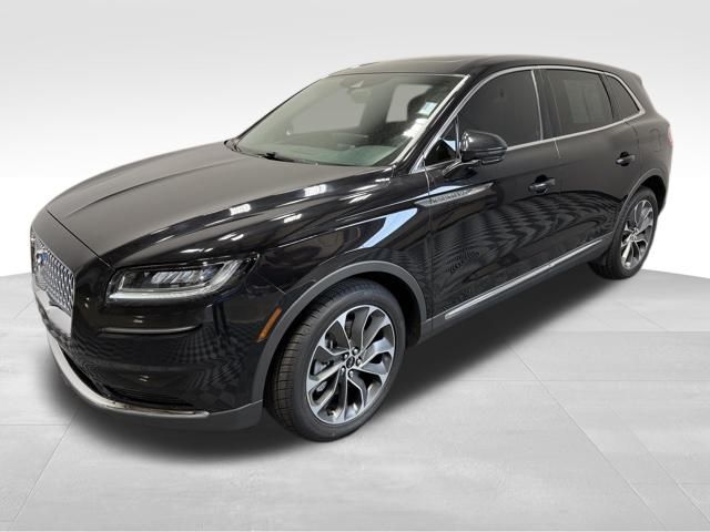 2023 Lincoln Nautilus Reserve's photo