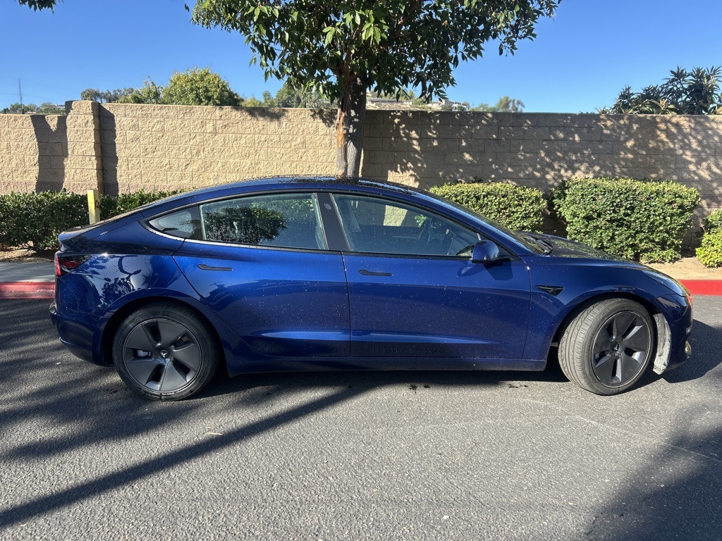Used 2022 Blue Tesla Long Range image 8