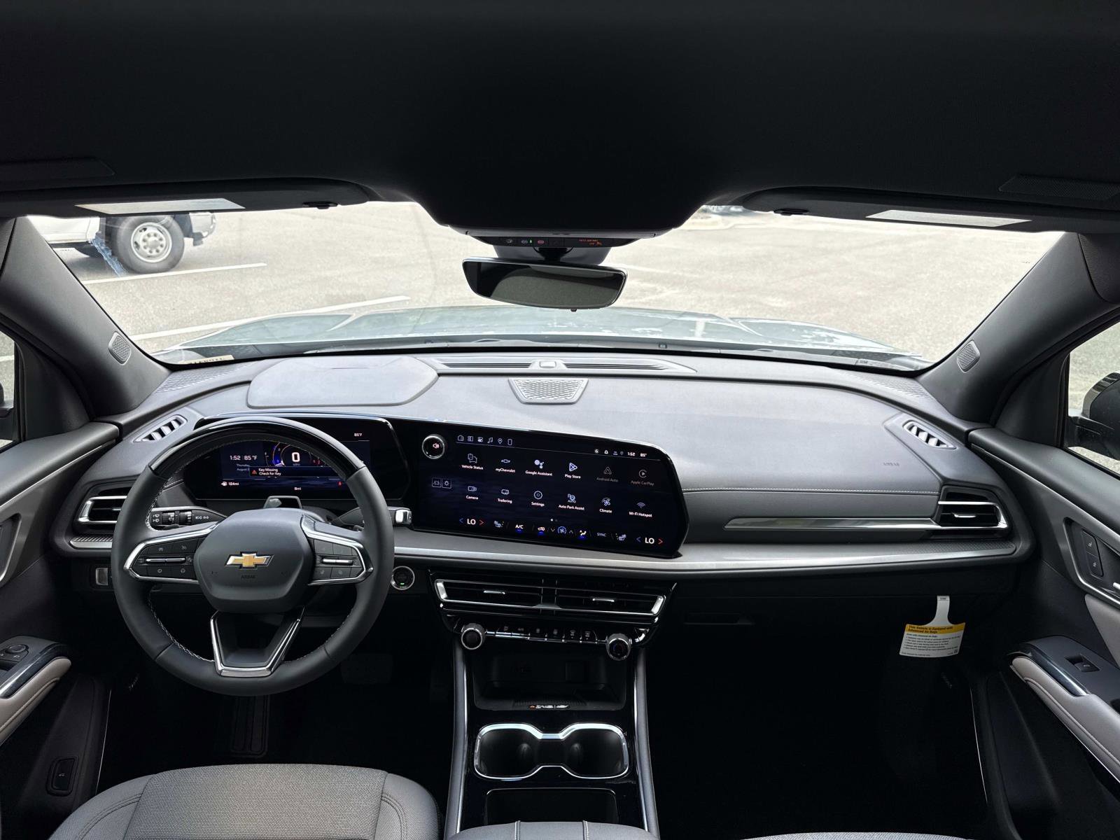 2026 Chevrolet Traverse LE photo 44