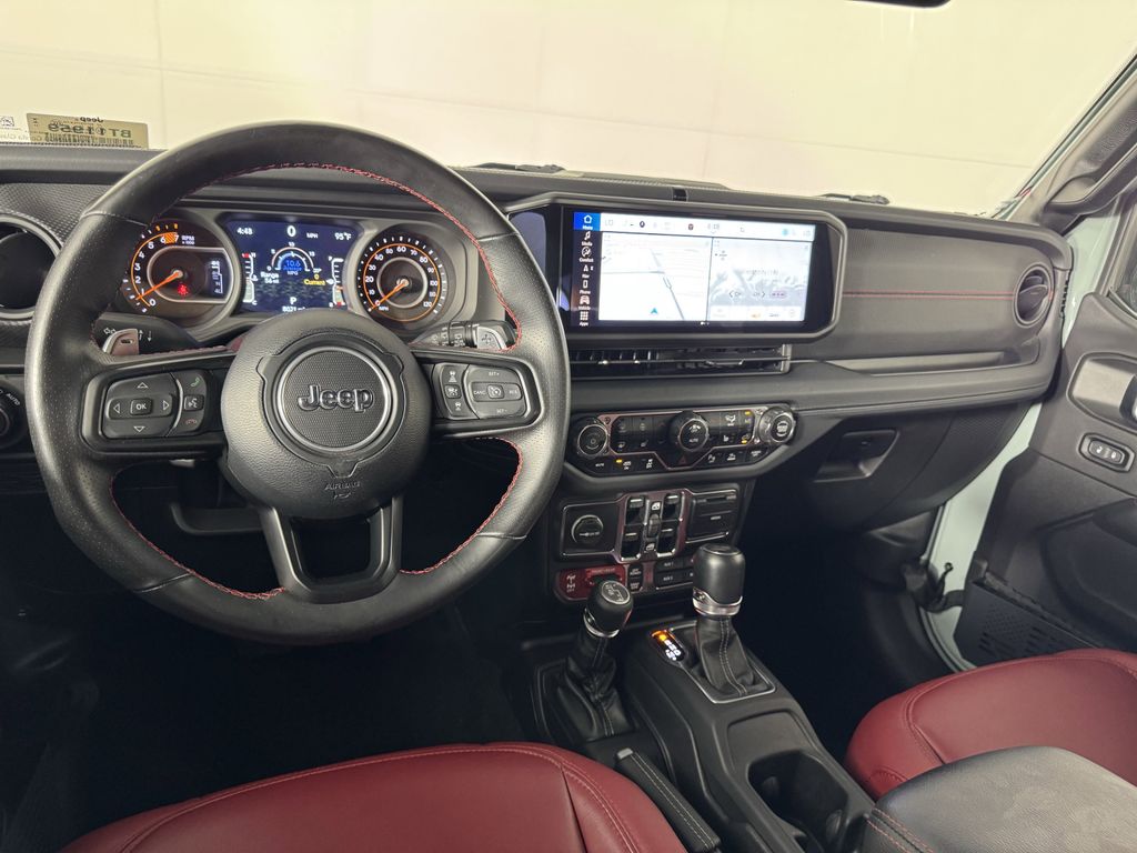 2024 Jeep Wrangler Rubicon 392 photo 16