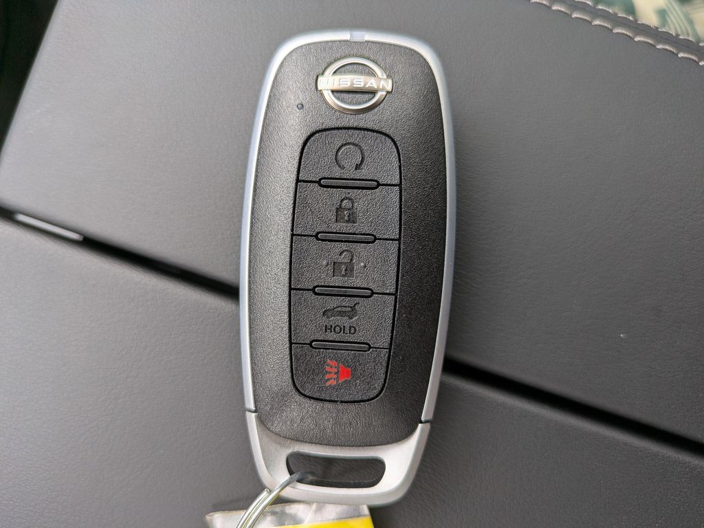 2026 Nissan Rogue SV photo 22