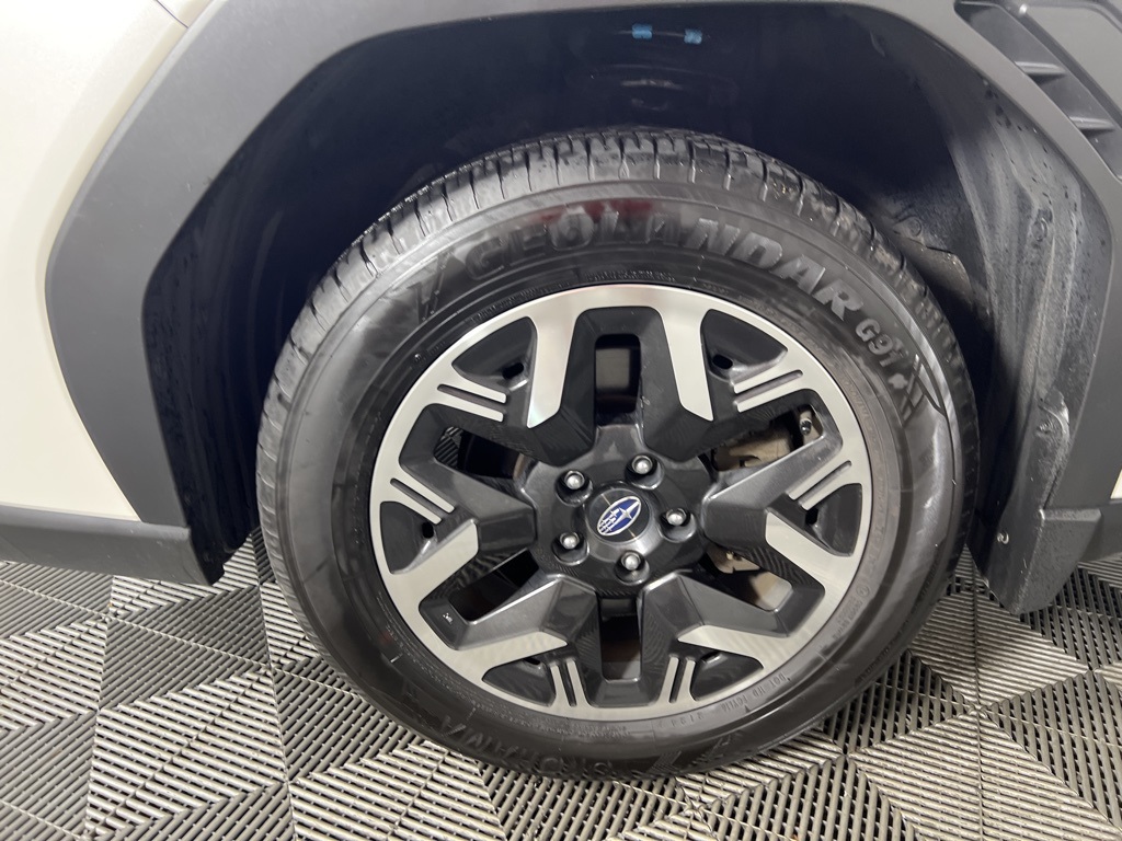 2025 Subaru Forester Premium Base photo 6