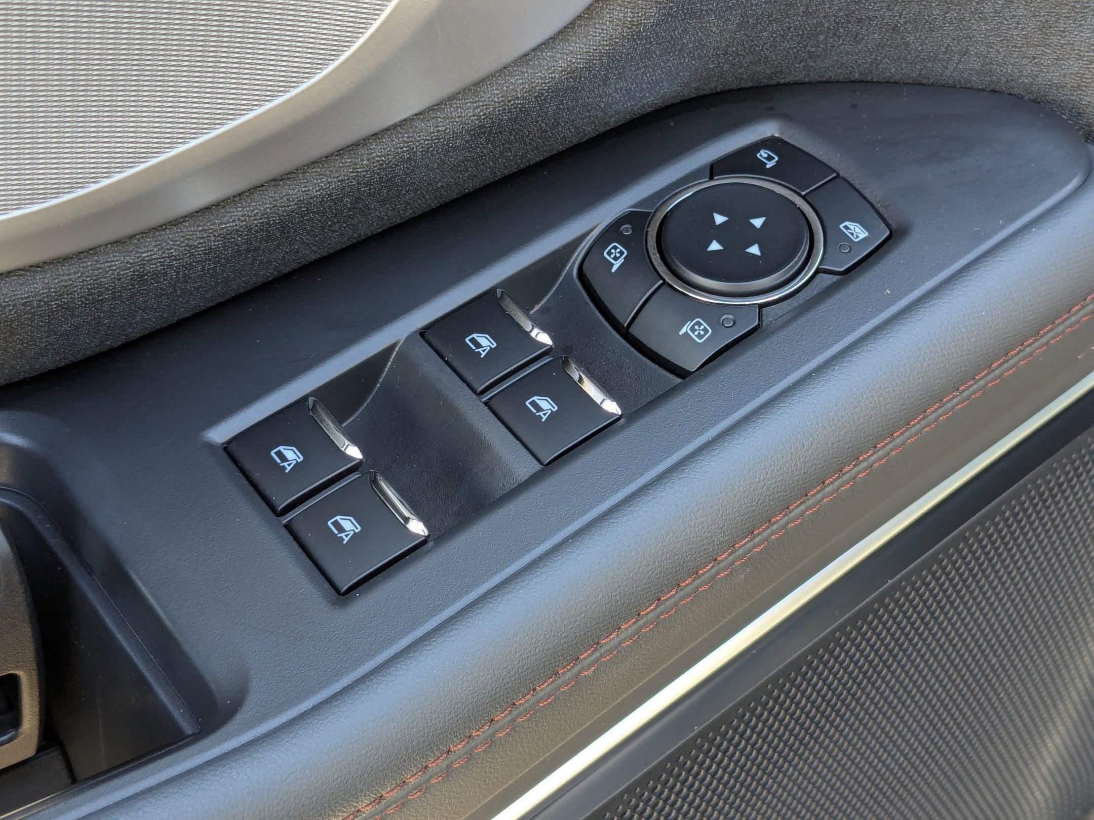 2025 Ford Expedition photo 11
