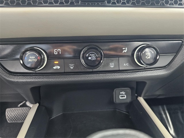 2025 Honda HR-V LX photo 29